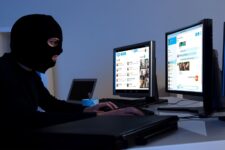 Кіберполіція припинила розсилку «вірусу» для розкрадання грошей через онлайн-банкінг