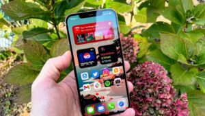 Этого боялся Facebook: Apple представила iOS 14.5