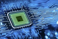 Дефіцит мікрочипів триватиме кілька років – гендиректор Intel