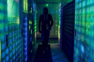 Иран борется с криптовалютными майнерами с помощью спецслужб