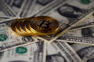 Названа сумма, которую потеряли криптомиллиардеры в результате падения биткоина