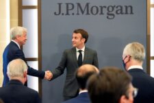 В Париже открыт финансовый хаб JPMorgan