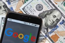 Верховная Рада одобрила «налог на Google»: что предлагает законопроект