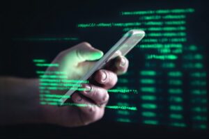 Владельцы Android и iOS в опасности: рекламный троян списывает со счета деньги