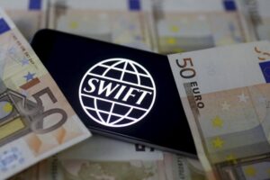 Ошибка в реквизитах получателя — больше не проблема: SWIFT запускает новый сервис