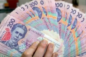 Стало известно, сколько микрокредитов взяли украинцы с начала года