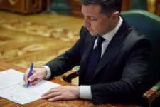 Збільшення бюджету-2021: Володимир Зеленський підписав відповідний закон