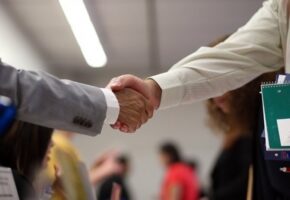 VistaPrint купує українську Depositphotos разом з онлайн-редактором Crello