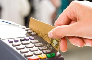 Антимонопольний комітет України дозволив Mastercard та Visa зменшити міжбанківську комісію