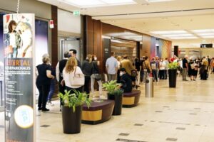 Більше 75% рітейлерів Німеччини очікують зниження продажів через дефіцит чіпів