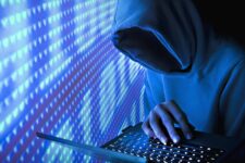 Иностранные хакеры взломали системы девяти правительственных организаций