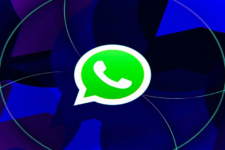 WhatsApp працює над функцією «Спільноти»
