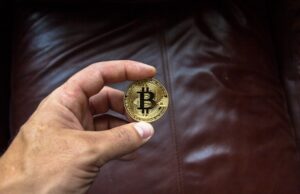 Легализовать нельзя запретить: какие акценты в регулировании криптовалюты расставляют страны мира