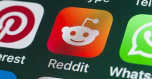 Reddit додає функції спілкування в реальному часі, підрахунку голосів та багато інших