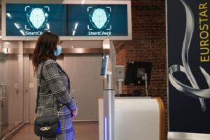 Великий британський перевізник продаватиме біометричні квитки на поїзд