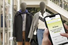 Amazon планирует открыть оффлайн магазин одежды с высокотехнологичными примерочными