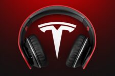 Наушники, динамики, сабвуферы: Tesla начнет выпускать аудиоаппаратуру?