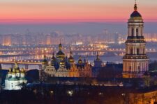Какое место заняла Украина в рейтинге лучших стран для работы и путешествий?