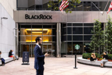 BlackRock запропонує клієнтам сервіс для торгівлі криптовалютами
