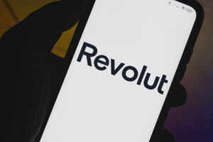 Revolut став першим резидентом в Дія.City