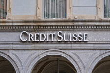 Новые подробности о скандальной утечке данных в швейцарском банке Credit Suisse