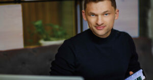 Дмитро Дубілет офіційно прокоментував ситуацію, заперечуючи всі звинувачення у плагіаті