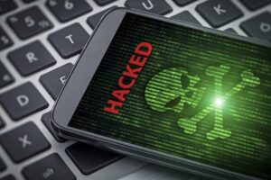 Стеження через смартфон: ознаки того, що ваш девайс став шпигуном