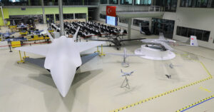 Творець беспілотників Bayraktar представив новий БПЛА з українським двигуном