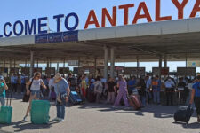 Турция создает авиакомпанию для чартерной перевозки россиян на курорты