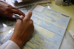 Понад 2 мільярди гривень лікарняних виплатив Фонд соцстрахування з початку війни