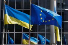Еврокомиссия на год освободила украинский экспорт от всех пошлин и квот