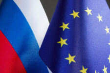 Евросоюз закрыл лазейку для поставок оружия в Россию