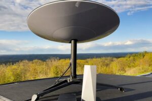 Уряд США надасть Україні п'ять тисяч модемів Starlink