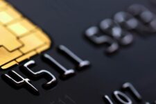 У ПриватБанку озвучили кінцеву дату кредитних канікул за кредитними картками