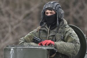 “Карта мародерів”: стало відомо, куди російські військові злочинці відправляють награбоване