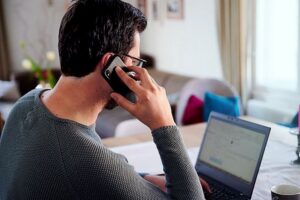 ІТ-фахівці залишають Київ, Харків та Чернігів – опитування