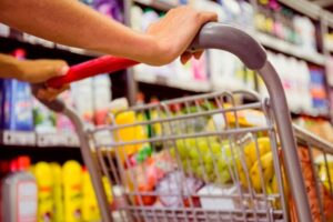 Продовольчі торгові мережі зможуть брати пільгові кредити – Шмигаль