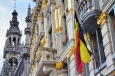 У Бельгії українцям дозволили міняти гривні на євро
