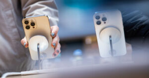 Apple тестує версії iPhone з USB-C замість Lightning