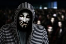 Хакеры Anonymous взломали Сбербанк: похищенные данные опубликованы в Twitter