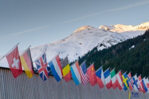 Чи здатний форум у Давосі вказати шляхи вирішення проблем, перед якими зараз стоїть світ?