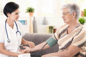 Виклик лікаря додому: Glovo запустив новий сервіс