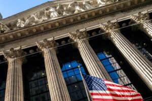 Промисловий індекс Dow Jones обвалився до 60-річного мінімуму