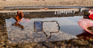 Facebook отримав доступ до віддалених даних користувачів. Дійшло до звільнень