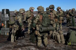 Волонтеры из финсектора будут поставлять технику в армию