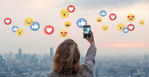 Кінець ери Facebook: хто займе «золоту» нішу