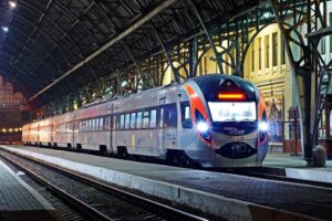 Укрзалізниця запустила сервіс для пошуку міжнародних рейсів