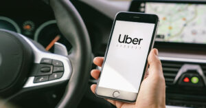 Uber закриває безкоштовну програму лояльності для пасажирів