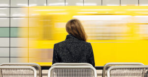 Як інформаційний шум робить людей біднішими