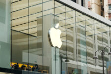 Apple попросила тайваньских поставщиков маркировать свою продукцию как произведенную в Китае
